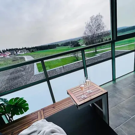 Appartement Mit Wintergarten & Gruener Aussicht Im Schwarzwald Löffingen